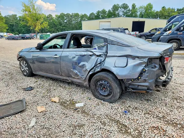 1N4BL4BV6LC144001 — 2020 Nissan Altima, фото 2 с аукциона Copart, Повреждения со всех сторон
