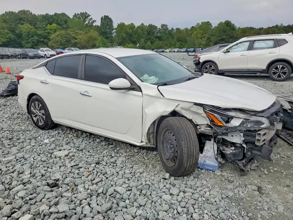 1N4BL4BVXLC232064 — 2020 Nissan Altima, фото 4 с аукциона Copart, Передняя часть
