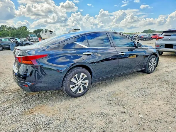 1N4BL4BV7LC163740 — 2020 Nissan Altima, фото 3 с аукциона Copart 12.10.2026, Передняя часть
