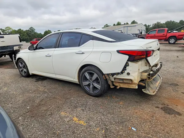 1N4BL4BV0LN319489 — 2020 Nissan Altima, фото 2 с аукциона Copart, Передняя часть
