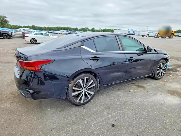 1N4BL4CV3LC170408 — 2020 Nissan Altima, фото 3 с аукциона Copart, Передняя часть
