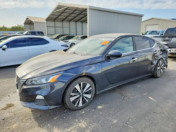 1N4BL4DV9MN365448 — 2021 Nissan Altima, Боковая часть (Side), фото до ремонта