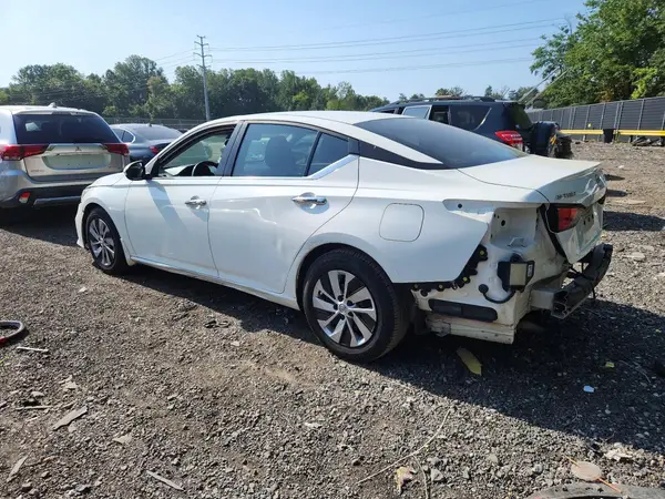 1N4BL4BV3MN317351 — 2021 Nissan Altima, фото 2 с аукциона Copart, Задняя часть