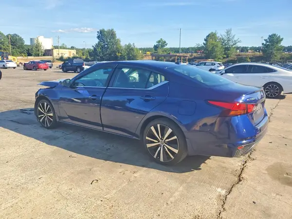 1N4BL4CV6MN382709 — 2021 Nissan Altima, фото 2 с аукциона Copart, Передняя часть