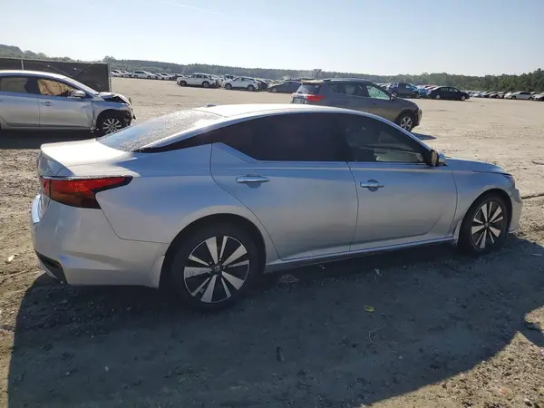 1N4BL4EV5MN416765 — 2021 Nissan Altima, фото 3 с аукциона Copart, Боковая часть