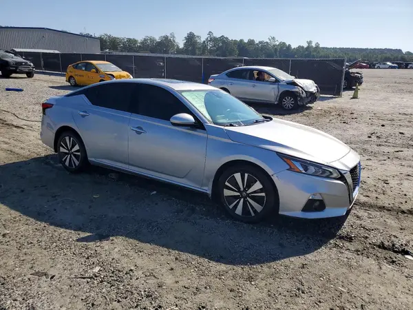 1N4BL4EV5MN416765 — 2021 Nissan Altima, фото 4 с аукциона Copart, Боковая часть