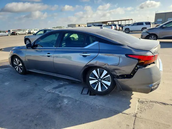 1N4BL4DV8MN344252 — 2021 Nissan Altima, фото 2 с аукциона Copart, Задняя часть