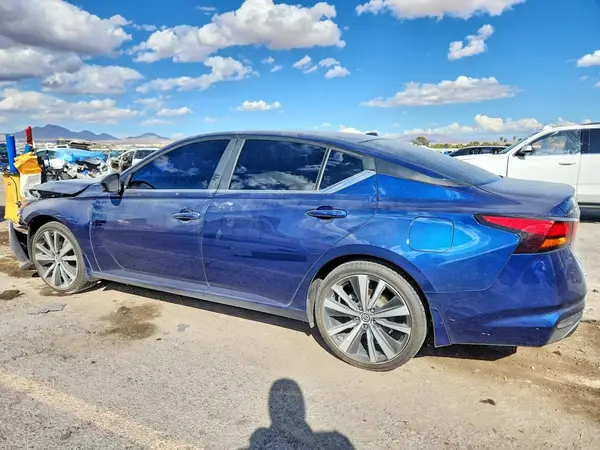 1N4BL4CV9MN415380 — 2021 Nissan Altima, фото 2 с аукциона Copart, Передняя часть
