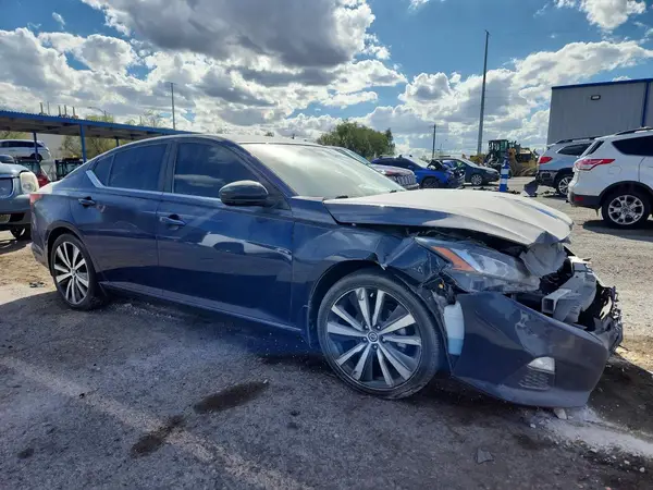 1N4BL4CV9MN415380 — 2021 Nissan Altima, фото 4 с аукциона Copart, Передняя часть