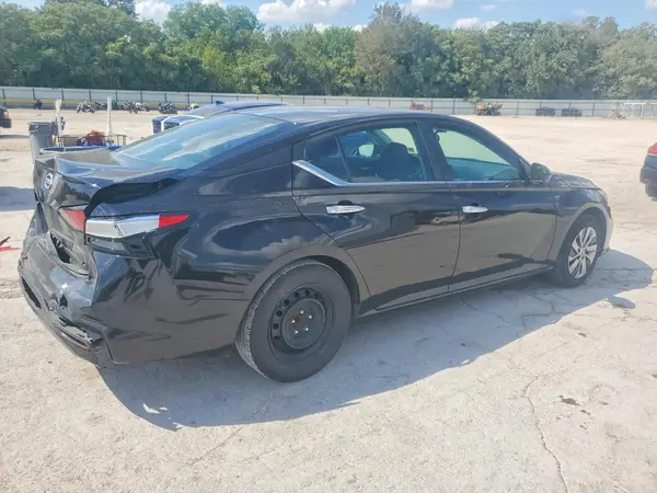 1N4BL4BV2MN362734 — 2021 Nissan Altima, фото 3 с аукциона Copart, Задняя часть