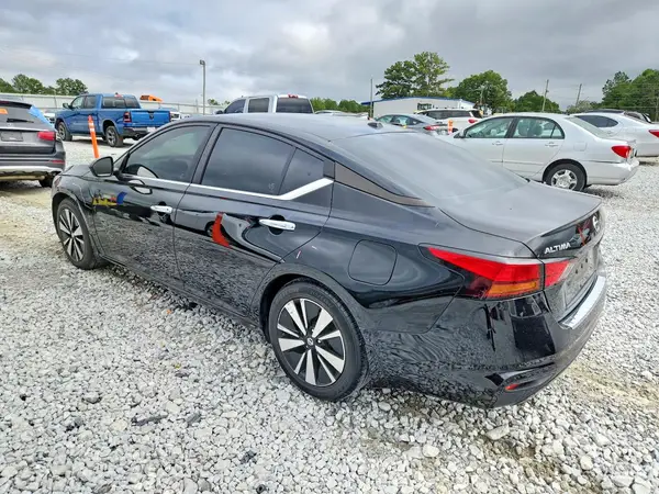 1N4BL4DV7MN380546 — 2021 Nissan Altima, фото 2 с аукциона Copart, Передняя часть