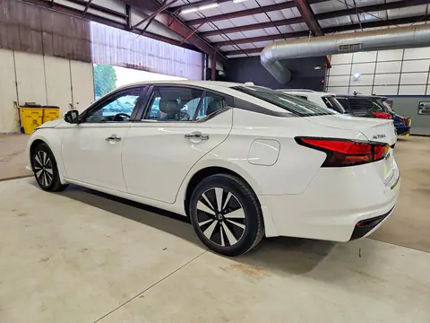 2022 Nissan Altima VIN 1N4BL4DWXNN336678 фото 2