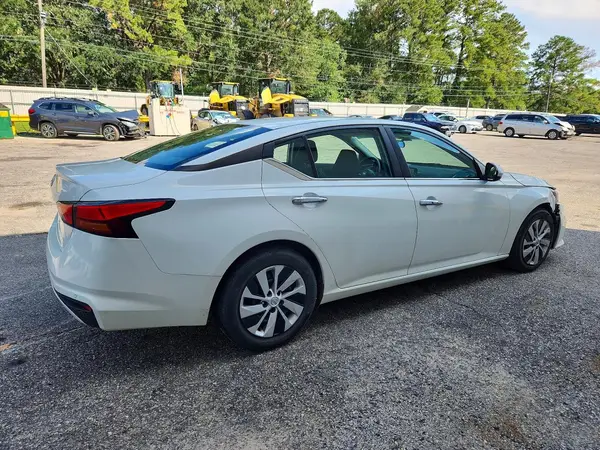 1N4BL4BV7NN336681 — 2022 Nissan Altima, фото 3 с аукциона Copart 28.09.2026, Передняя часть