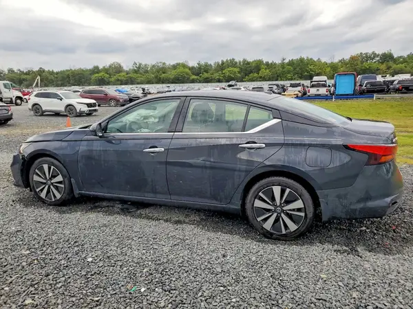 1N4BL4EV3NN411551 — 2022 Nissan Altima, фото 2 с аукциона Copart, Передняя часть
