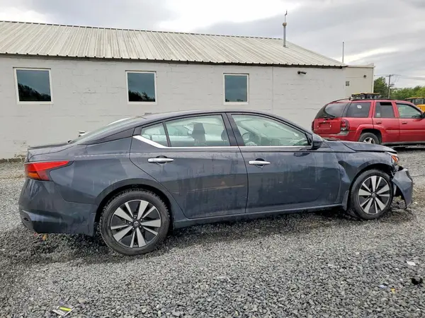 1N4BL4EV3NN411551 — 2022 Nissan Altima, фото 3 с аукциона Copart, Передняя часть