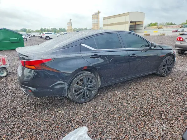 1N4BL4CWXNN310759 — 2022 Nissan Altima, фото 3 с аукциона Copart, Передняя часть