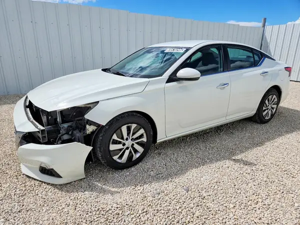 1N4BL4BV6NN368926 Nissan Altima 2022 — повреждение Передняя часть, фото до ремонта