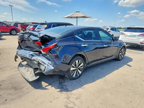 1N4BL4DV0NN377912 — 2022 Nissan Altima, фото 3 с аукциона Copart 12.10.2026, Задняя часть
