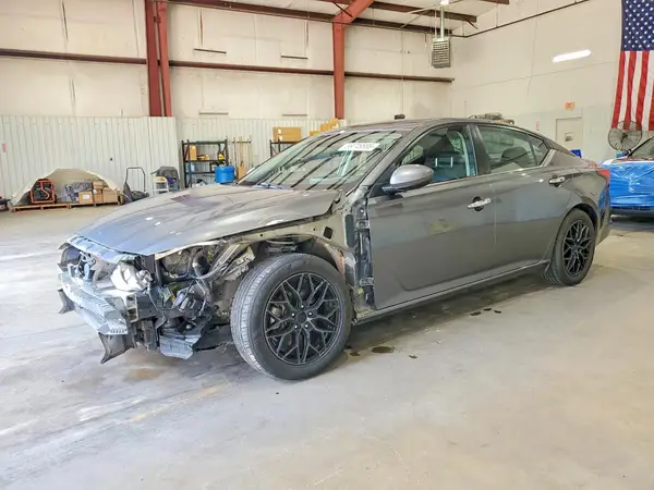 1N4BL4DV0NN329374 — 2022 Nissan Altima, Передняя часть (Front End), фото до ремонта