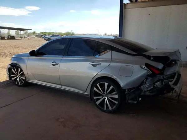 1N4BL4CV4NN315589 — 2022 Nissan Altima, фото 2 с аукциона Copart, Задняя часть