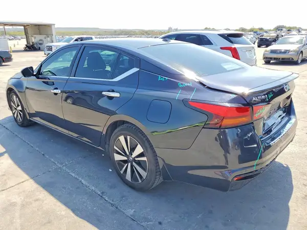 1N4BL4DV8NN327694 — 2022 Nissan Altima, фото 2 с аукциона Copart, Задняя часть