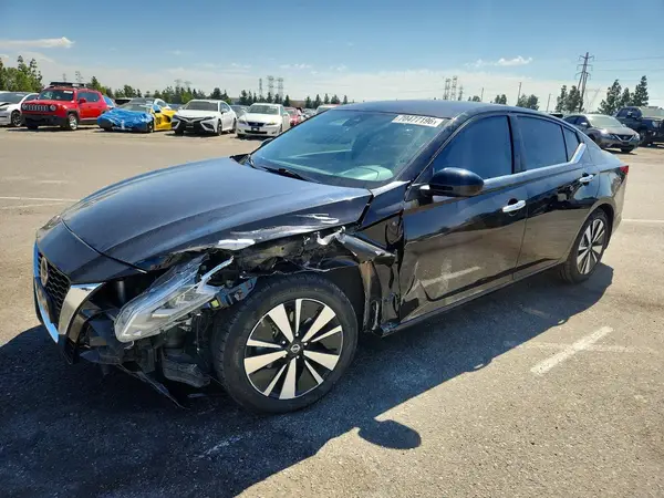 1N4BL4DV0NN336261 — 2022 Nissan Altima, Передняя часть (Front End), фото до ремонта