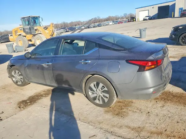 1N4BL4BV0NN301593 — 2022 Nissan Altima, фото 2 с аукциона Copart 06.10.2026, Пожар