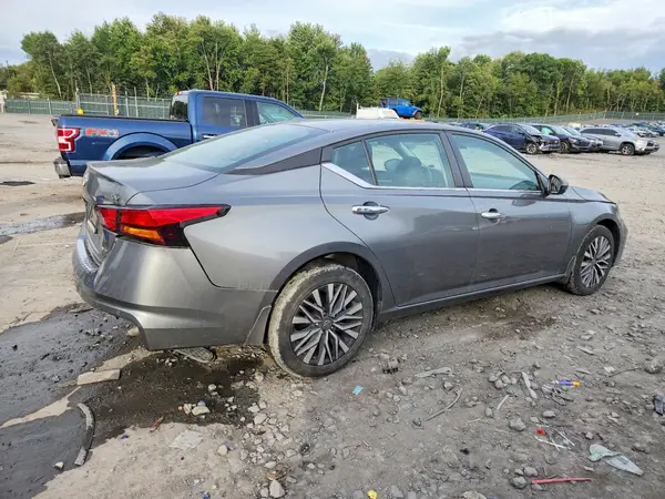 1N4BL4DWXPN331015 — 2023 Nissan Altima, фото 3 с аукциона Copart 07.10.2026, Передняя часть