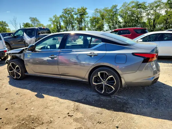 1N4BL4CW4PN302529 — 2023 Nissan Altima, фото 2 с аукциона Copart, Передняя часть