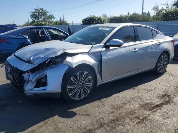 1N4BL4EV8PN381238 — 2023 Nissan Altima, Передняя часть (Front End), фото до ремонта