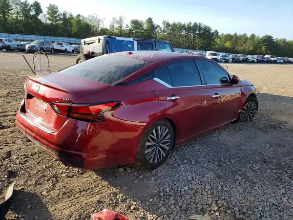 1N4BL4DV1PN324932 — 2023 Nissan Altima, фото 3 с аукциона Copart, Передняя часть