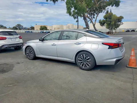 2024 Nissan Altima VIN 1N4BL4DV8RN429230 фото 2