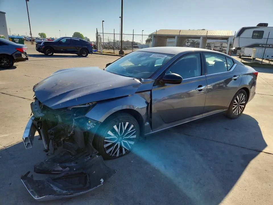 2024 Nissan Altima VIN 1N4BL4DV1RN393591 фото 1