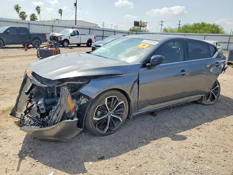 1N4BL4CV1RN350323 — 2024 Nissan Altima, Повреждения со всех сторон, фото до ремонта