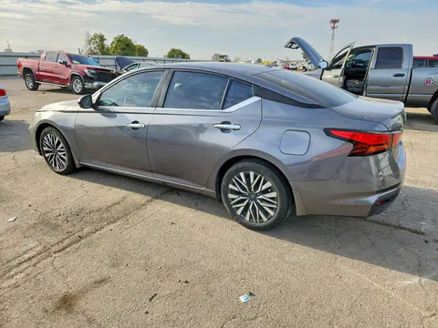 2024 Nissan Altima VIN 1N4BL4DV0RN358895 фото 2