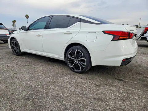 2024 Nissan Altima VIN 1N4BL4CW6RN380264 фото 2
