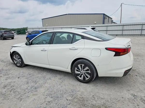 1N4BL4BV1RN370119 — 2024 Nissan Altima, фото 2 с аукциона Copart 07.10.2026, Передняя часть