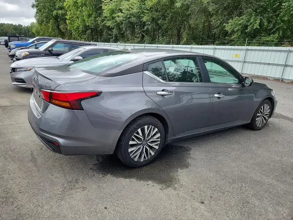 1N4BL4DV4RN370595 — 2024 Nissan Altima, фото 3 с аукциона Copart, Задняя часть