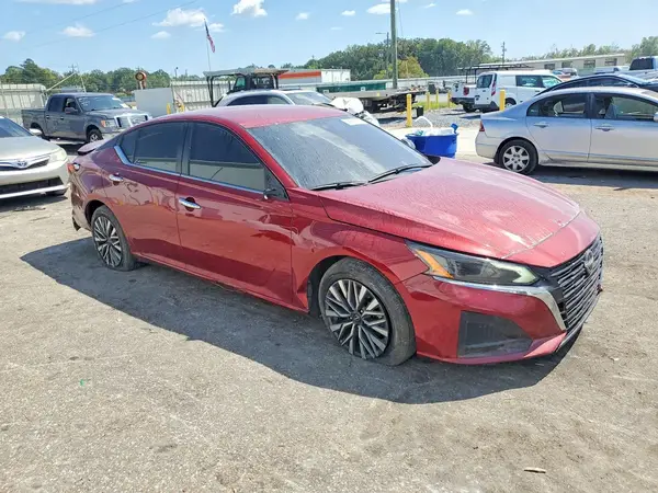 1N4BL4DV0RN355091 — 2024 Nissan Altima, фото 4 с аукциона Copart, Боковая часть