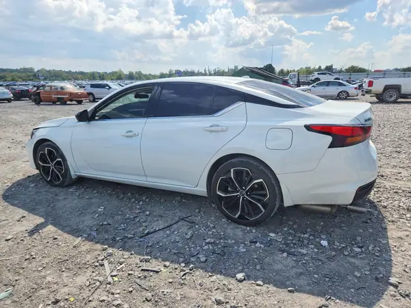1N4BL4CW9RN312590 — 2024 Nissan Altima, фото 2 с аукциона Copart, Передняя часть