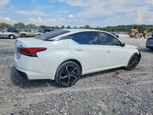 1N4BL4CW9RN312590 — 2024 Nissan Altima, фото 3 с аукциона Copart, Передняя часть