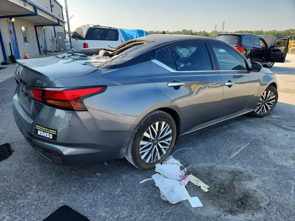 1N4BL4DV8RN361396 — 2024 Nissan Altima, фото 3 с аукциона Copart, Крыша