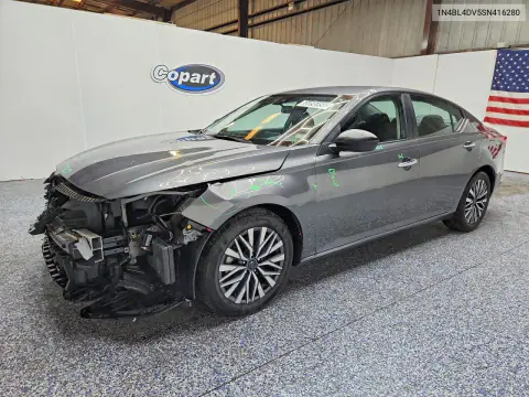 1N4BL4DV5SN416280 — 2025 Nissan Altima, Передняя часть, фото до ремонта