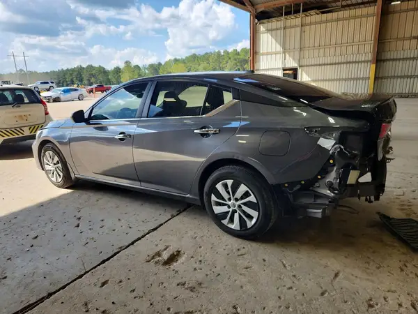 1N4BL4BV2SN333022 — 2025 Nissan Altima, фото 2 с аукциона Copart, Задняя часть