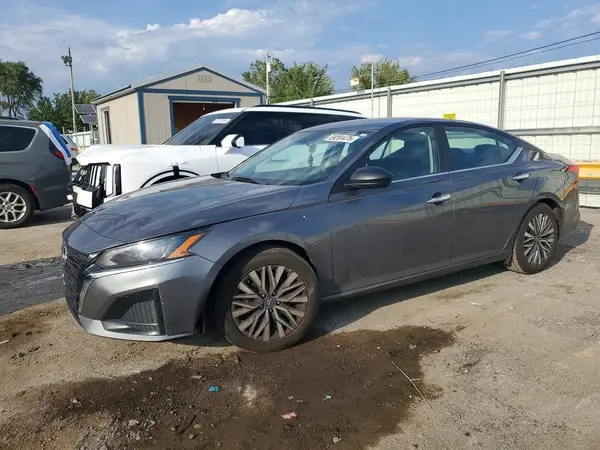 1N4BL4DV7SN319016 — 2025 Nissan Altima, Передняя часть (Front End), фото до ремонта