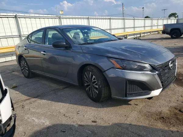 1N4BL4DV7SN319016 — 2025 Nissan Altima, фото 4 с аукциона Copart, Передняя часть