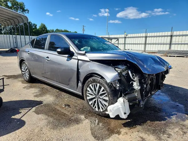1N4BL4DVXSN381722 — 2025 Nissan Altima, фото 4 с аукциона Copart, Передняя часть