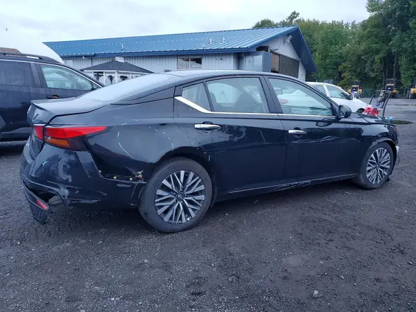 1N4BL4DV6SN321050 — 2025 Nissan Altima, фото 3 с аукциона Copart 28.09.2026, Повреждения со всех сторон