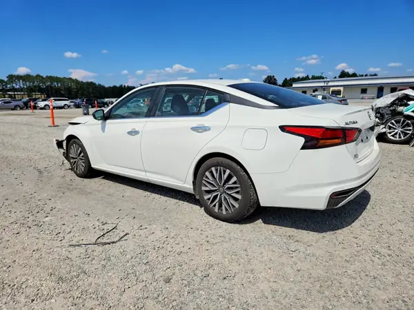 1N4BL4DV6SN390773 — 2025 Nissan Altima, фото 2 с аукциона Copart, Передняя часть