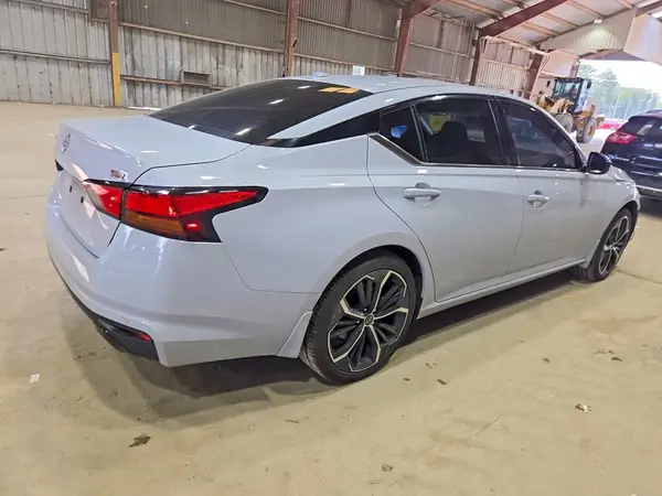 2025 NISSAN ALTIMA VIN 1N4BL4CV8SN329264 фото 3